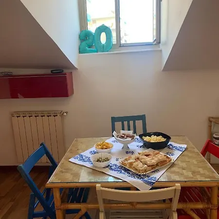 La Mansarda Di Lori Apartment