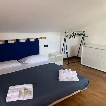 Apartment La Mansarda Di Lori